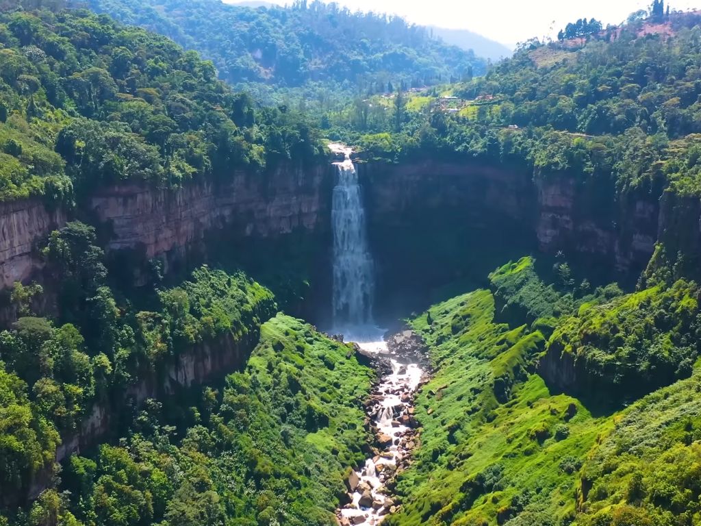 colombia waterfall