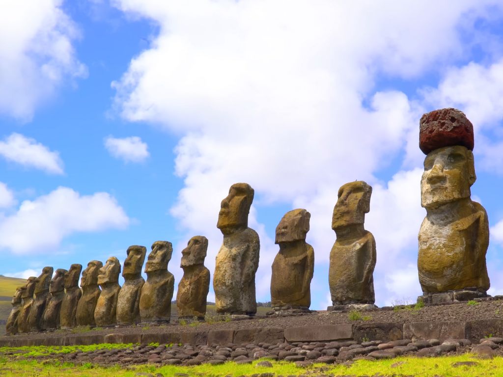 stone figures in chile